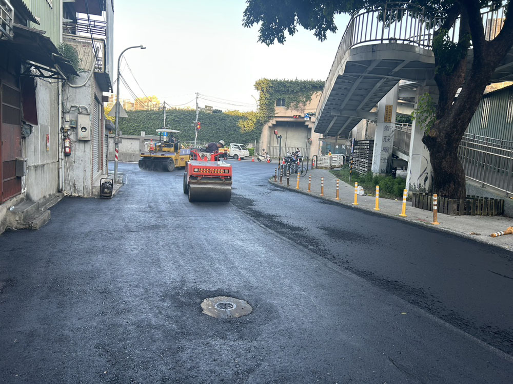 城鄉發展局路面刨除/瀝青鋪設/防滑熱拌標線