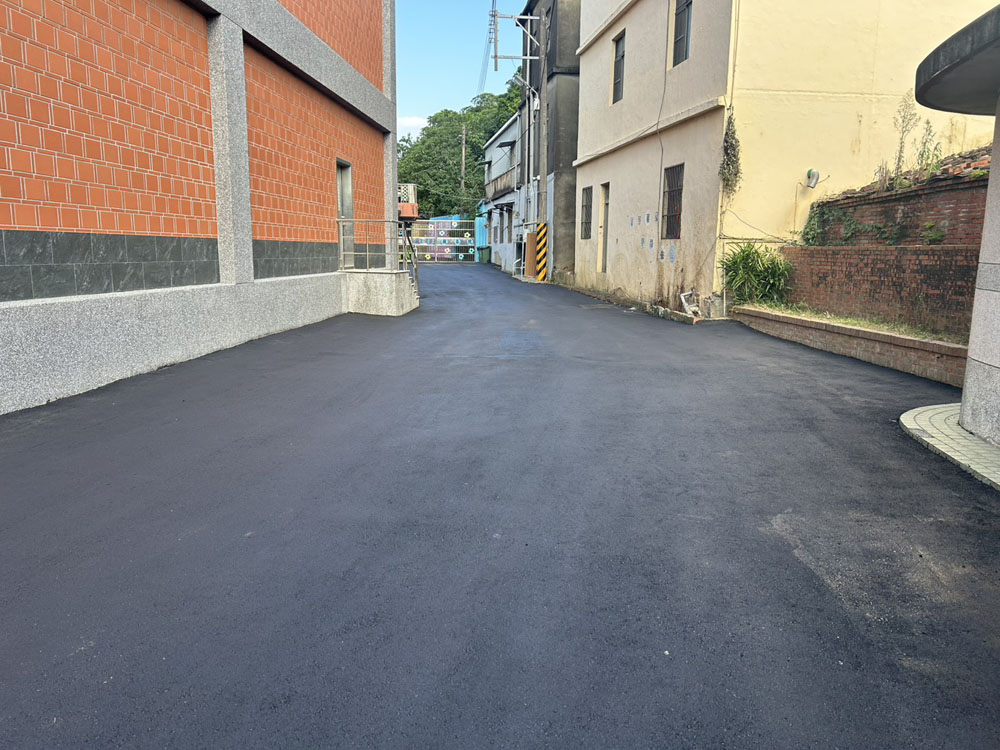 桃園大溪教養院路基改善/廢棄物拆除清運/瀝青鋪設